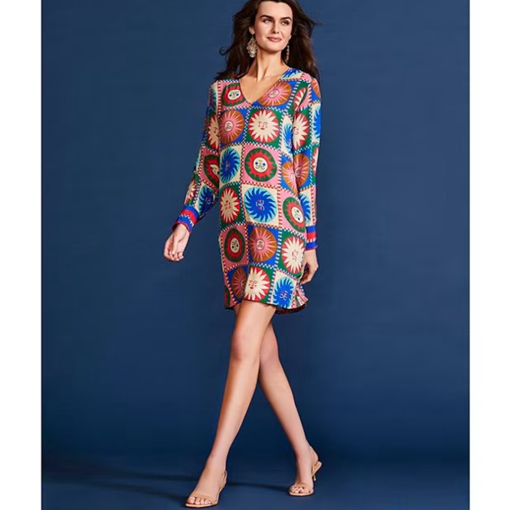 JOHNNY WAS Silk Tile Geometric Sun Print V-Neck Long Sleeve Cuffed Shift Dress